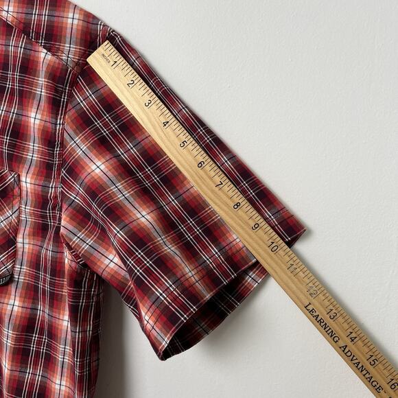 5.11 TACTICAL Men’s Size Medium Red Plaid Breaker Short Sleeve Snap Shirt - Picture 6 of 8